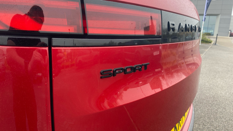 Land Rover Range Rover Sport 3.0 P460e Dynamic SE 5dr Auto Estate